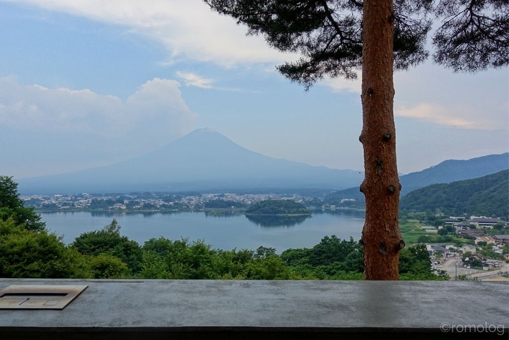 星のや富士Tキャビンから見た富士山
